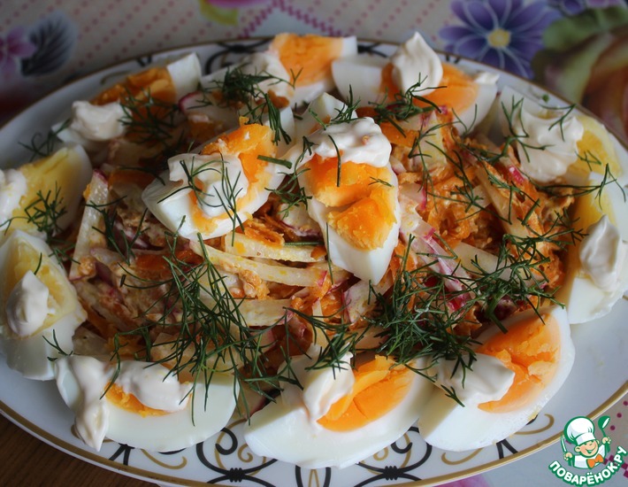 Рецепт: Яичный салат с жареной морковью
