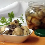 Маринованные шампиньоны по-венесуэльски