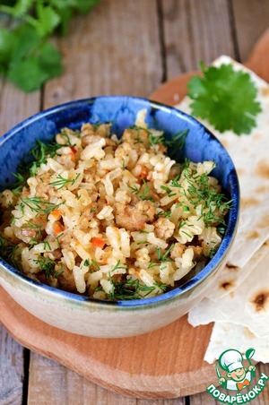 Рис с куриным фаршем на сковороде — рецепт с фото пошагово
