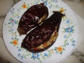 Баклажаны, фаршированные сыром и овощами