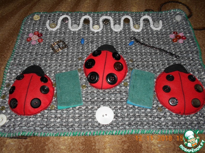 �� �� � � ������������