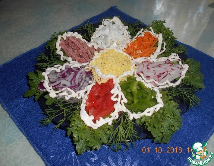 Рецепт: Салат Цветик-семицветик в двух вариациях