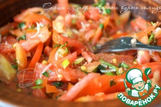 Рецепт: Салат из маринованных бурых помидоров