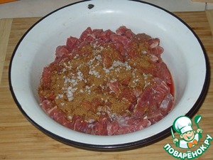 Тушеное мясо с горчицей и сметаной, рецепт с фото — Вкусо.ру