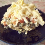 Слоёный салат с куриной печенью