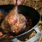 Утиные ножки со сливами