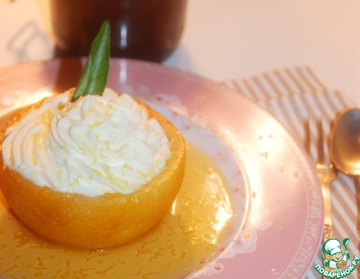 Рецепт: Карамелизованный апельсин с сырным кремом