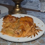 Картофель с курицей, запеченный в сметанном соусе