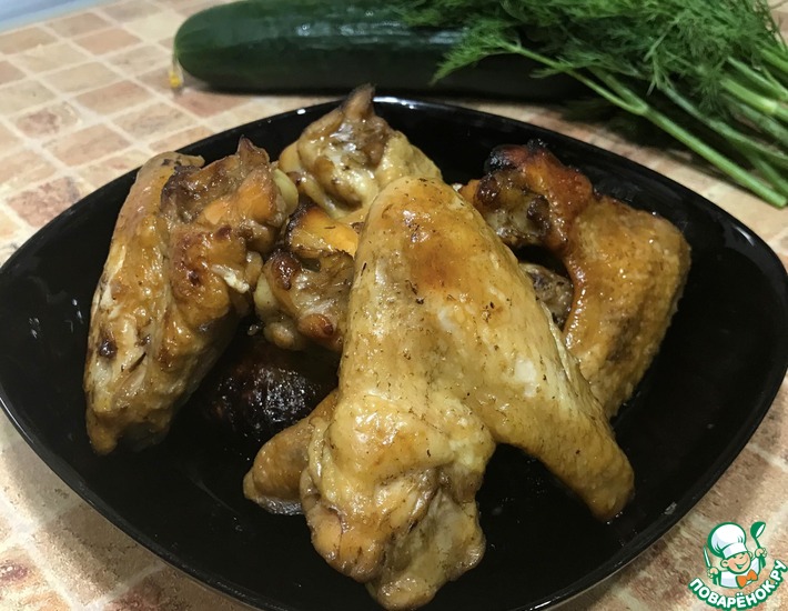 Рецепт: Крылышки с медом и соевым соусом