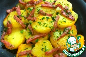 Рецепт: Сливочный картофель с копченой колбасой