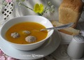 Морковный суп-пюре с фрикадельками