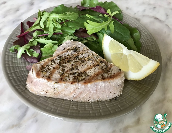 Стейк из тунца по-гречески – кулинарный рецепт