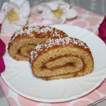 Бисквитный рулет из полбовой муки