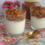 Ореховая гранола с семенами