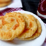 Йогуртово-сметанные лепешки с сыром