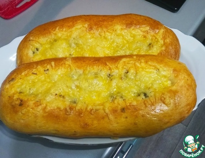 Рецепт: Багет с сыром, чесноком и зеленью