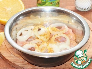 Шашлык из индейки с печеными яблоками