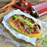 Фаршированный батон на углях