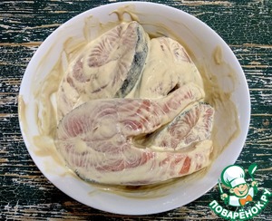 Стейки лосося, запеченные в сливочном соусе Масло оливковое