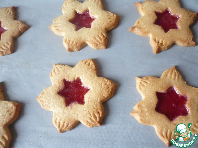 печенье с леденцовыми окошками. витражное печенье с мармеладом. печенье с леденцовыми окошками. пряники с карамельными окошками. пряники с леденцовыми окошками.