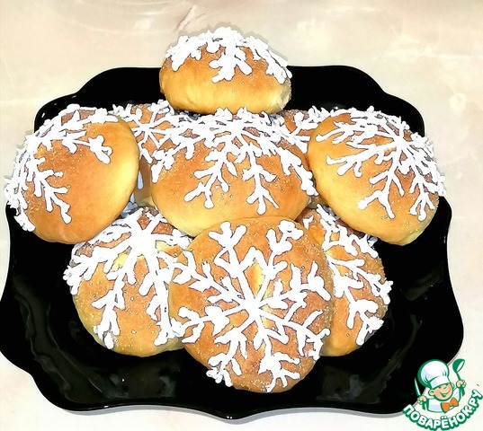 ветлужанка снежинка пирожок. пирог снежинка с вареньем. как красиво оформить пирожки. отрывной пирог снежинка. пирожки со снежинками внутри.