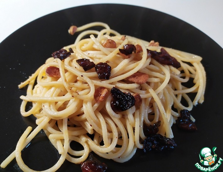 Рецепт: Спагетти с чесноком и маслом