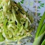 Овощной салат Молодо-зелено