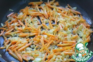 Салат с печенью и пикантной заправкой