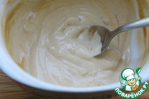 Салат с печенью и пикантной заправкой