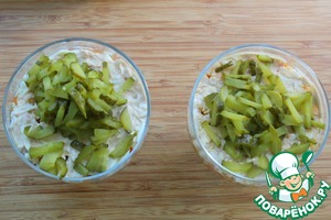 Салат с печенью и пикантной заправкой