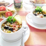 Суп-солянка с горошком и бамией