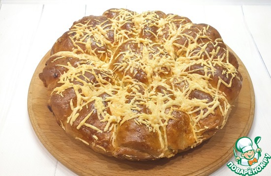 Дрожжевой пирог с мясным фаршем