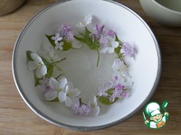 Десертный клубничный салат в ледяной вазе ингредиенты