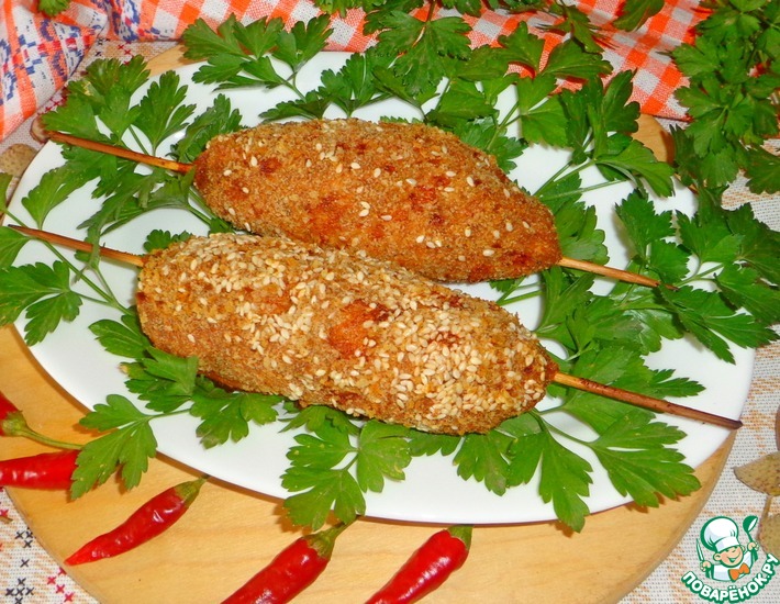 Рецепт: Люля-кебаб из индейки с кунжутом
