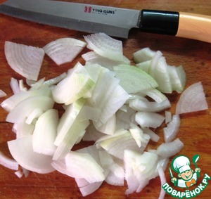 Овощной салат с кинзой и зернами кориандра