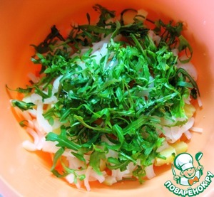 Овощной салат с кинзой и зернами кориандра