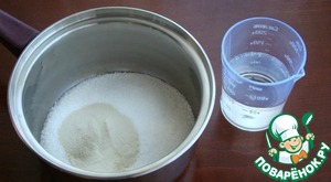 Шоколадно-карамельное пирожное с тыквенным птичьим молоком