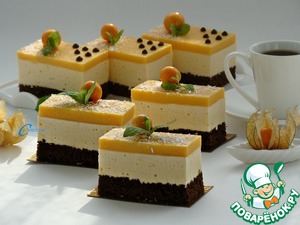 Шоколадно-карамельное пирожное с тыквенным птичьим молоком