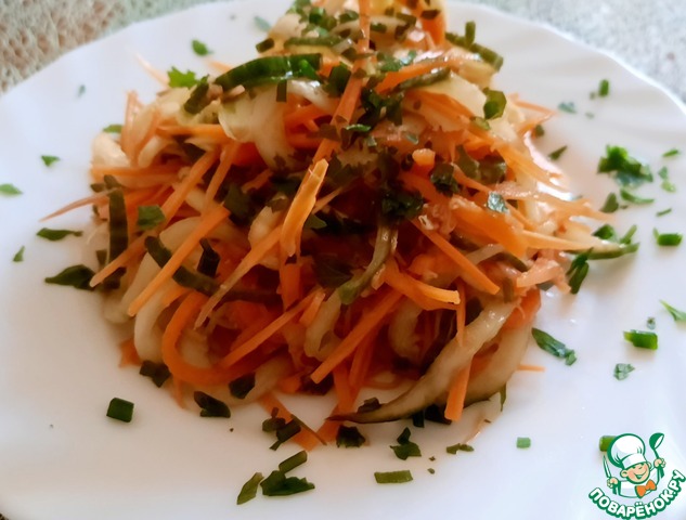 Салат из моркови и огурца в азиатском стиле