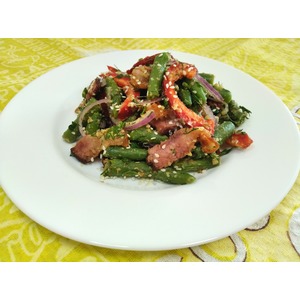 ����� ����