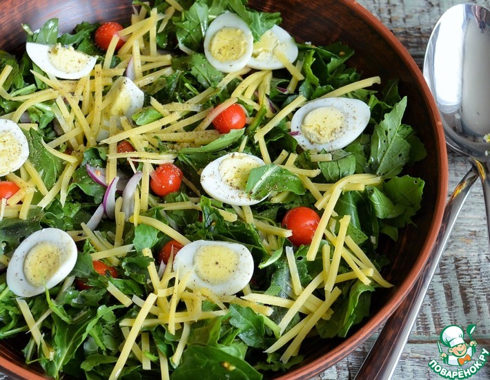 Рецепт: Салат из рукколы, яиц и сыра