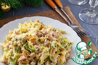 Рецепт: Салат с савойской капустой и курицей