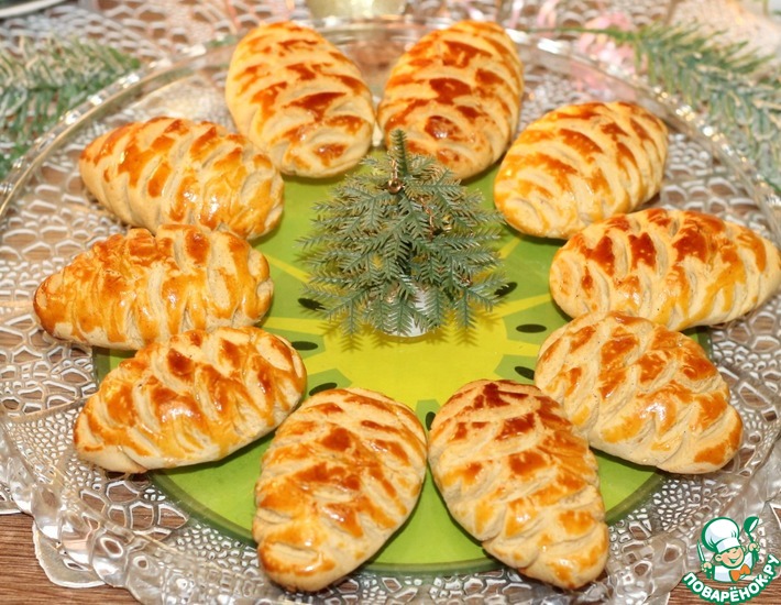 Рецепт: Новогоднее медовое печенье Шишки