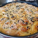 Слоеный пирог с капустой и шампиньонами