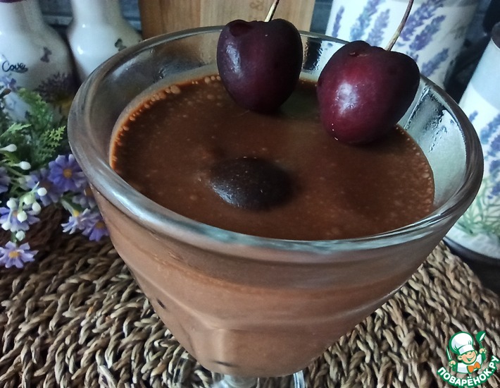 Рецепт: Шоколадно-банановый десерт с черешней