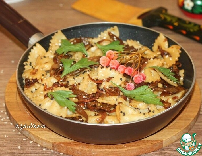 Рецепт: Фарфалле с овощами в медовом соусе