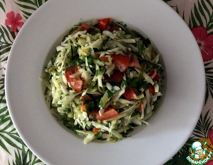 Рецепт: Салат из кольраби с ламинарией