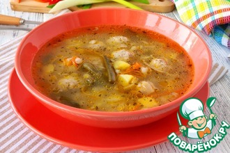 Рецепт: Суп с фрикадельками и стручковой фасолью