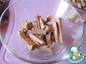 Слоеный салат с языком