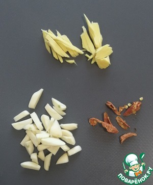 Рыба тушеная в соевом соусе